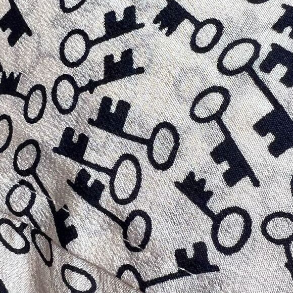 J. Crew classic silk button up blouse with Skelton key print black/white size 6 - Picture 8 of 15